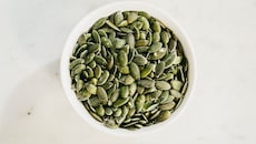 High Magnesium Foods: గుమ్మడి గింజలే కాదు!  శరీరంలో మెగ్నీషియం కొరత తీర్చే 6 సూపర్ ఫుడ్స్ ఇవే..!