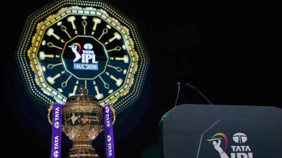 IPL 2027 Auction Date: ఐపీఎల్‌ 2027 వేలంపై బీసీసీఐ కీలక నిర్ణయం..ఇకపై అన్నీ మన దేశంలోనే!