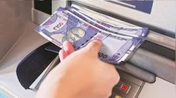 ATM Cash Withdrawal: ATM నుంచి క్యాష్ తీసుకునే ముందు ఇది తెలుసుకోండి.. లేకపోతే అదనంగా ఛార్జ్!