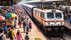 Dussehra Special Trains 2026:  దసరా ప్రయాణికులకు రైల్వే గుడ్ న్యూస్.. తెలుగు రాష్ట్రాల మీదుగా స్పెషల్ ట్రైన్లు!
