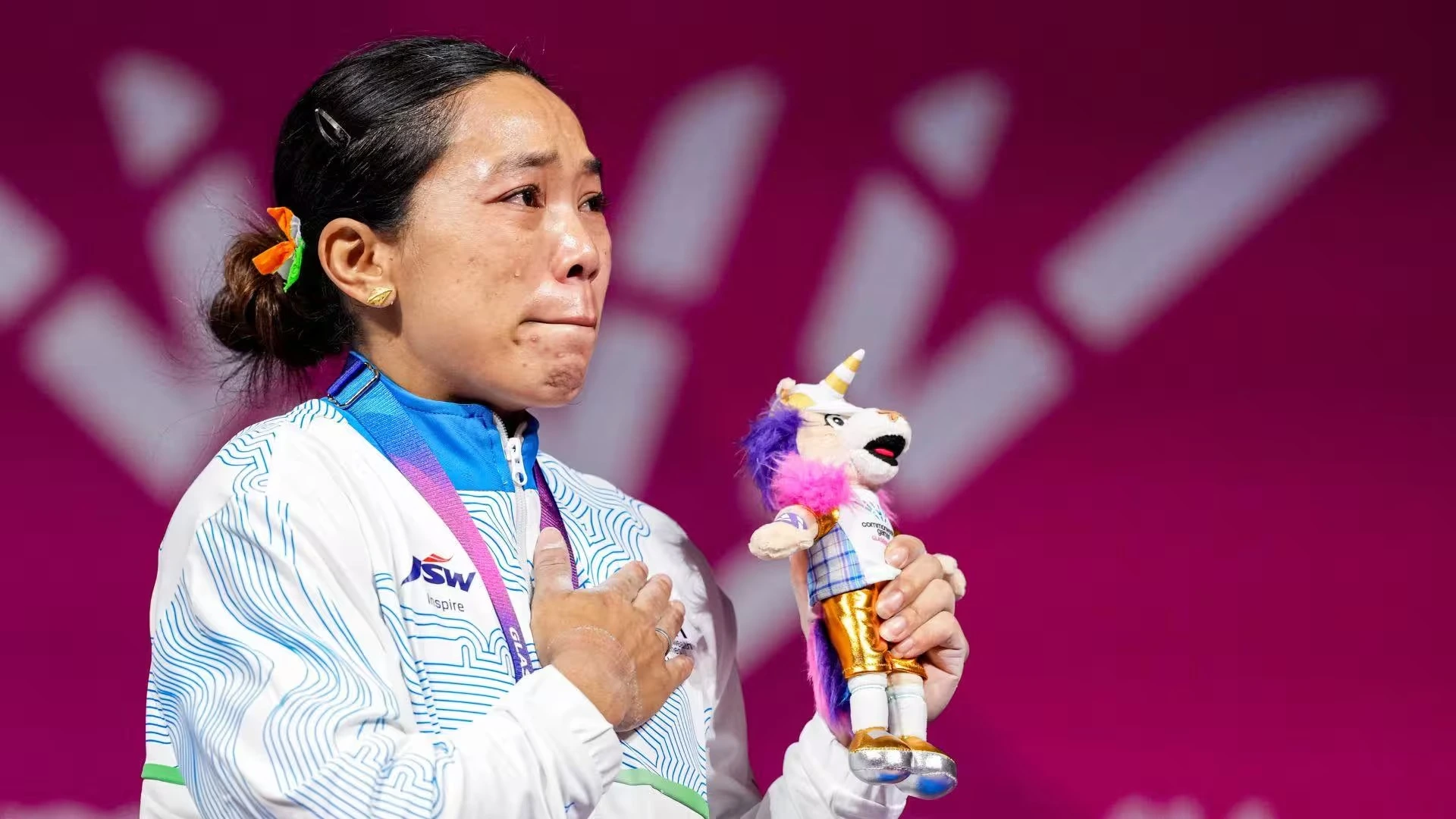 Mirabai Chanu Asian Games: 28 ఏళ్ల కల నెరవేరిన వేళ..ఆసియా గేమ్స్‌లో వెండి పతకాన్ని సాధించిన మీరాబాయి చాను!