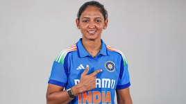 Harmanpreet Kaur Net Worth: మైదానంలోనే కాదు సంపాదనలోనూ సంచలనమే.. హర్మన్‌ప్రీత్ కౌర్ నెట్ వర్త్ ఎంతంటే..?