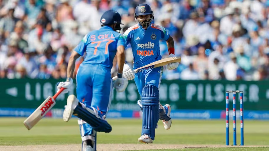 Shreyas Iyer Gill Rankings: ఐసీసీ ర్యాంకింగ్స్‌లో టీమ్ఇండియా హవా..టాప్‌ గేరులో దూసుకెళ్తున్న శ్రేయస్ అయ్యర్, శుభ్‌మన్ గిల్!