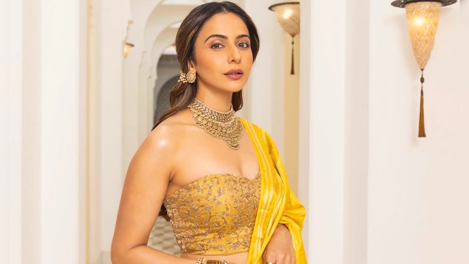 Rakul Preet Singh Birthday: నడిరోడ్డుపై ఆకతాయిని చితక్కొట్టిన హీరోయిన్ రకుల్ ప్రీత్ సింగ్! ఏం జరిగిందంటే?