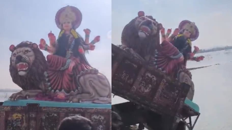 Nalgonda: నల్గొండలో షాకింగ్.. దేవీ నవరాత్రుల వేళ పూజలు చేయకుండానే దుర్గామాత విగ్రహం నిమజ్జనం.. వీడియో..