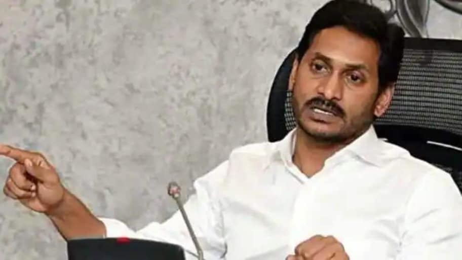 వైఎస్ జగన్ సంచలన వ్యాఖ్యలు.. ఎంపీ మిథున్‌పై దాడి ఘటనపై ఫోన్ చేసి ఆరా! చంద్రబాబు ప్రభుత్వంపై తీవ్ర ఆగ్రహం..