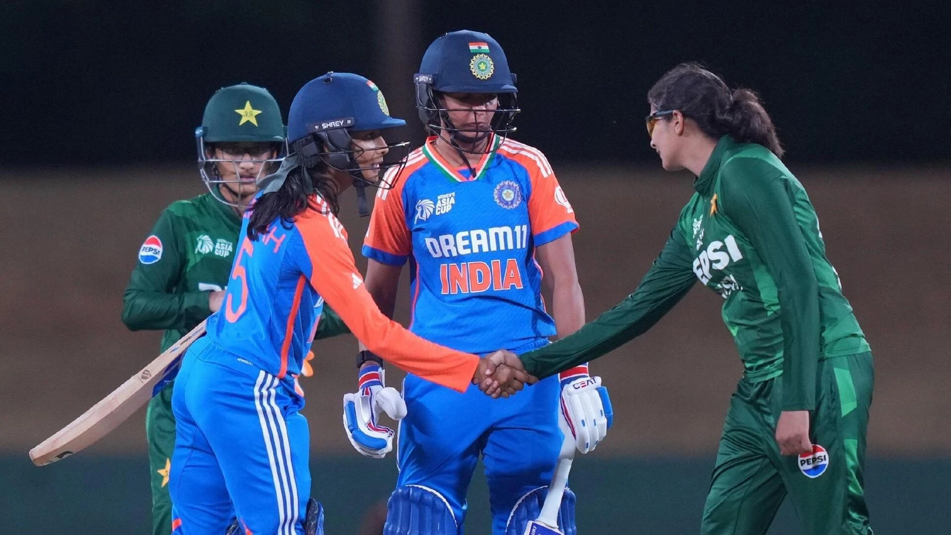 Pakistan Host T20 World Cup: పాకిస్థాన్‌లో 2028 టీ20 ప్రపంచకప్..దాయది దేశంలో అడుగుపెట్టనంటున్న టీమ్ఇండియా!