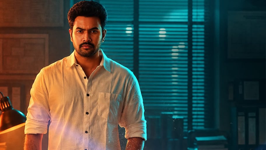 ‘అ’ తెలుగు తెరపై మరో ఇంట్రెస్టింగ్ మిస్టిరీయస్ ఇన్వెస్టిగేషన్ థ్రిల్లర్.. నవంబర్ 12న విడుదల..