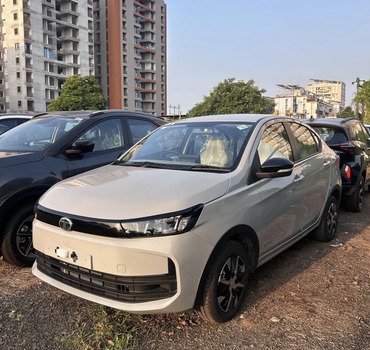 Tata Aeris On Road Price